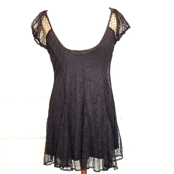 Kimchi Blue Black Swiss Dot Overlay Mini Dress Rosettes M Whimsy Fairy Goth - Picture 3 of 12